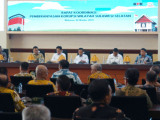 Luwu Timur Perkuat Sinergi Antikorupsi, Bupati Irwan Hadiri Rakor KPK di Makassar